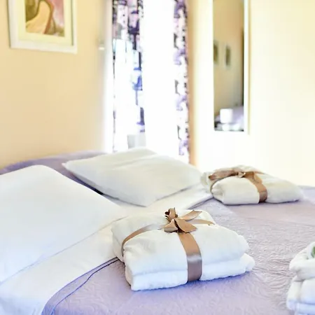 Deluxe Valentina Apartment *