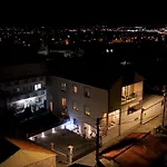 Deluxe Valentina * זאדאר